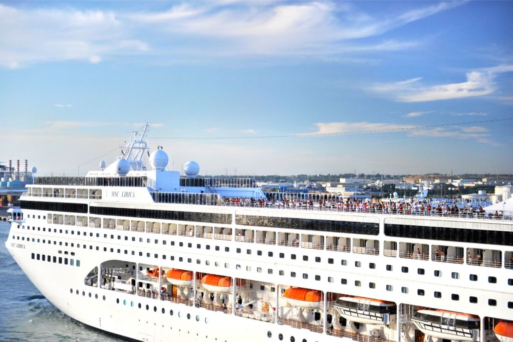 msc cruise line gratuities